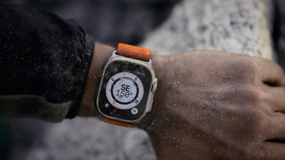 Apple Watch Ultra cao cấp mới dành cho các môn thể thao mạo hiểm, giá từ 18.8 triệu đồng