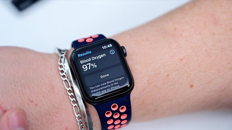Thống kê cho thấy cứ 10 chủ sở hữu iPhone sẽ có 3 người dùng Apple Watch