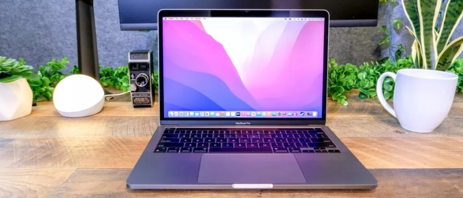 Đánh giá MacBook Pro 13 inch M2 2022: Thời lượng pin tuyệt vời, hiệu suất đáng nể, nhưng có đủ thuyết phục để mua?