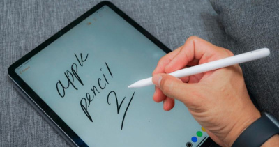 iPad Pro có bút không? iPad nào thì tương thích với Apple Pencil?