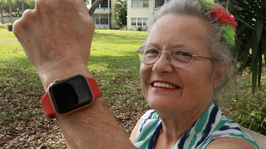 Nhờ tính năng phát hiện ngã của Apple Watch mà người phụ nữ 55 tuổi phát hiện mình bị ung thư phổi
