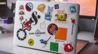 Những lý do khiến bạn cân nhắc khi dán nhãn lên MacBook