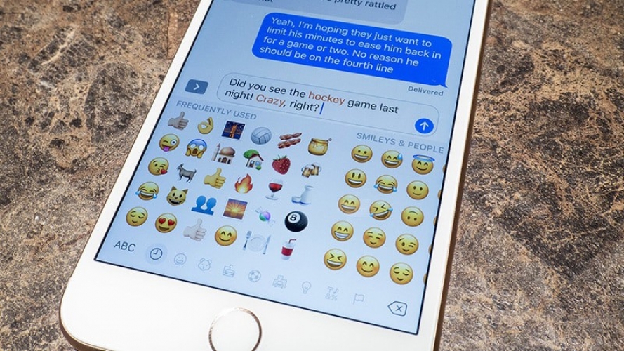 Thấy người ta chat có emoji nhưng sao mình không có? Đây là cách để bạn kích hoạt lên