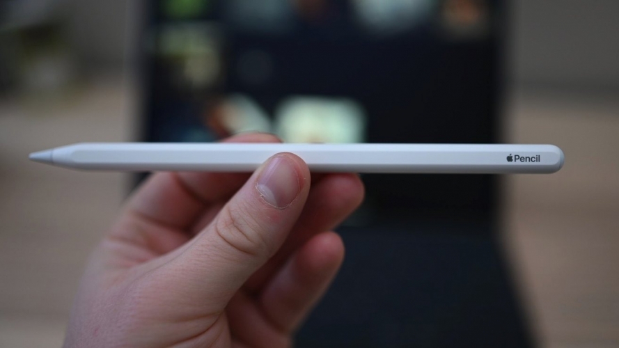 Touch Bar trên MacBook Pro có thể được hồi sinh thành một khe đựng hỗ trợ Apple Pencil