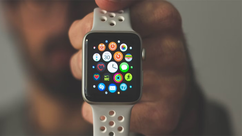 Thiết lập Apple Watch với iPhone