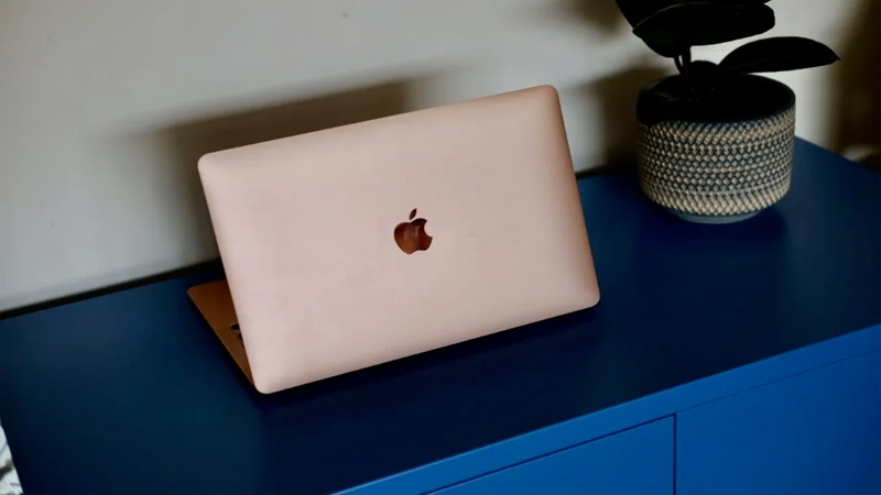 Có nên mua MacBook like new không?