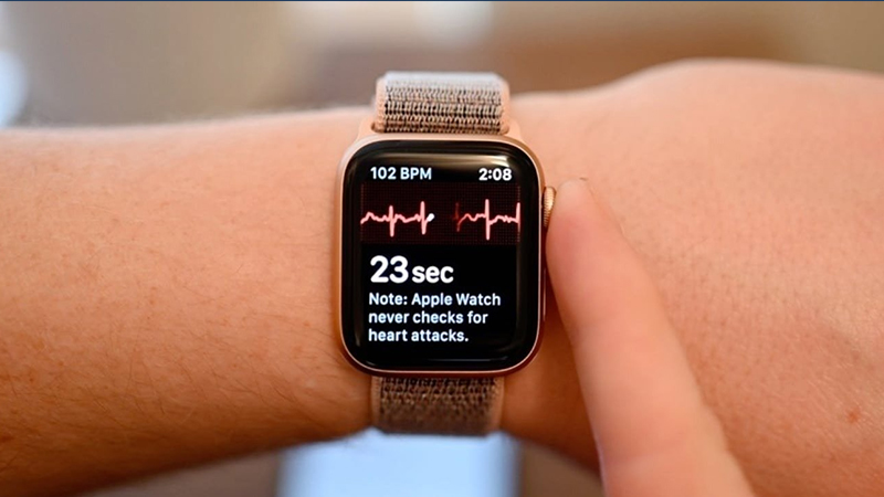 Apple Watch sử dụng đo cơn đau tim của người đeo