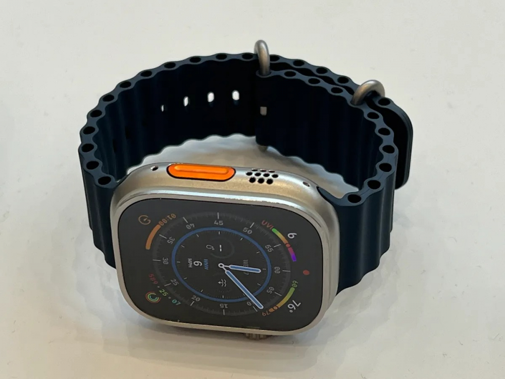 Trên tay và đánh giá nhanh Apple Watch Ultra