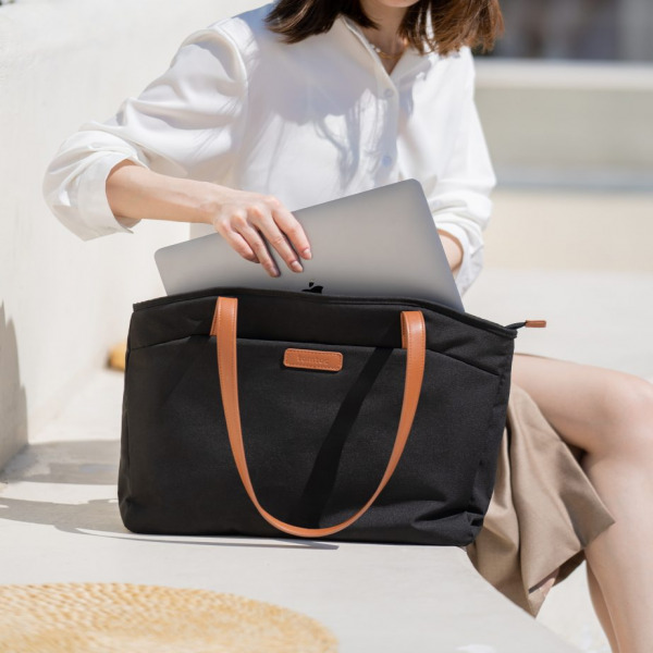 A53E02Y01 - Túi chống sốc MacBook Pro 16 inch Tomtoc Tote Handbag - 8