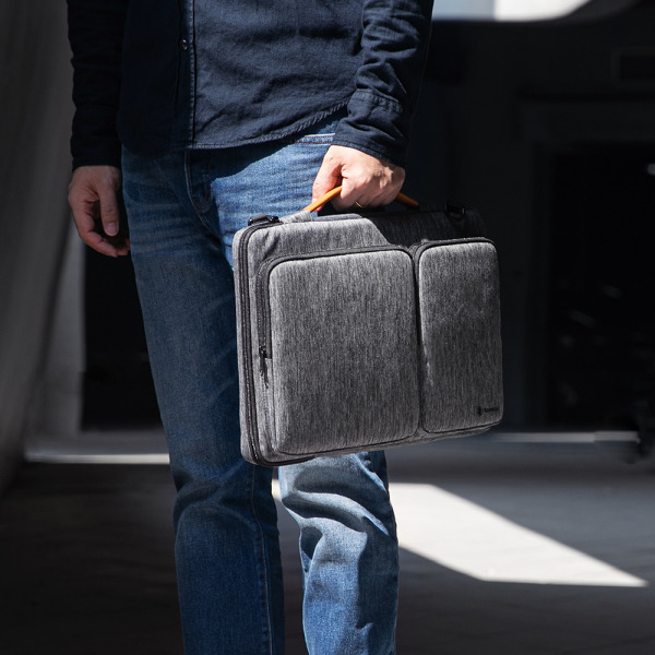 A42C01B01 - Túi xách chống sốc MacBook 13 14 inch Tomtoc Shoulder Bags A42C01 - 8