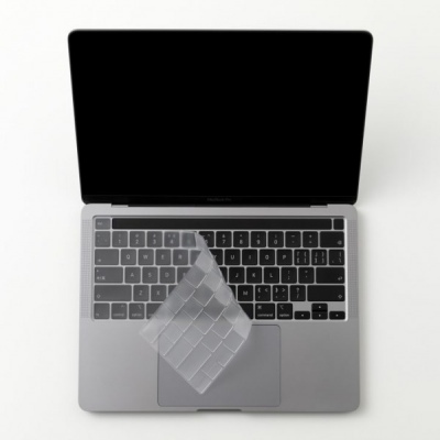Phủ phím MacBook Air 13 inch 2020 Innostyle Keyguard Crystal IKC2337TRN